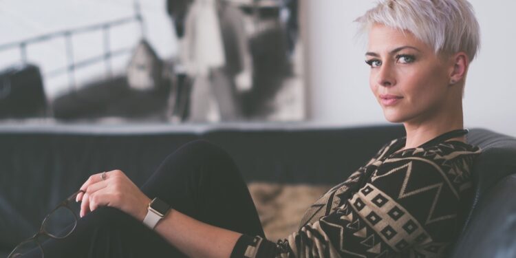 Oil Set for Weekly Gain With Focus Turning to Stimulus And Storm